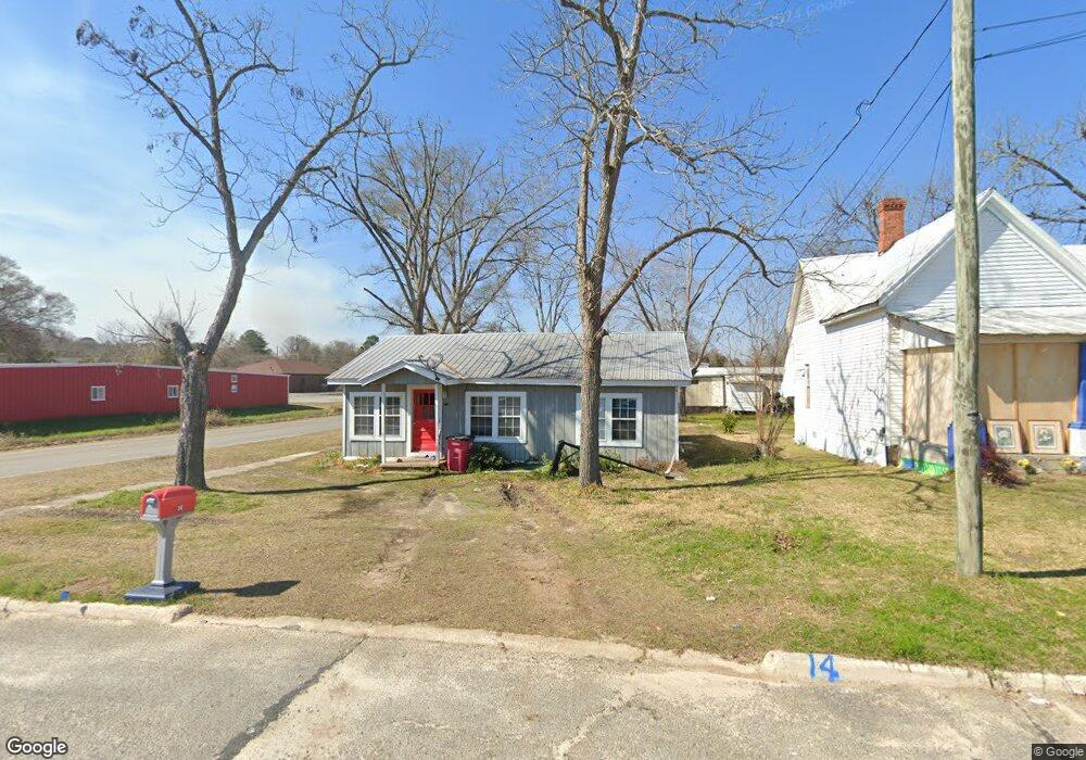 705 Eastman Ave, Mc Rae Helena, GA 31037 - photo 1