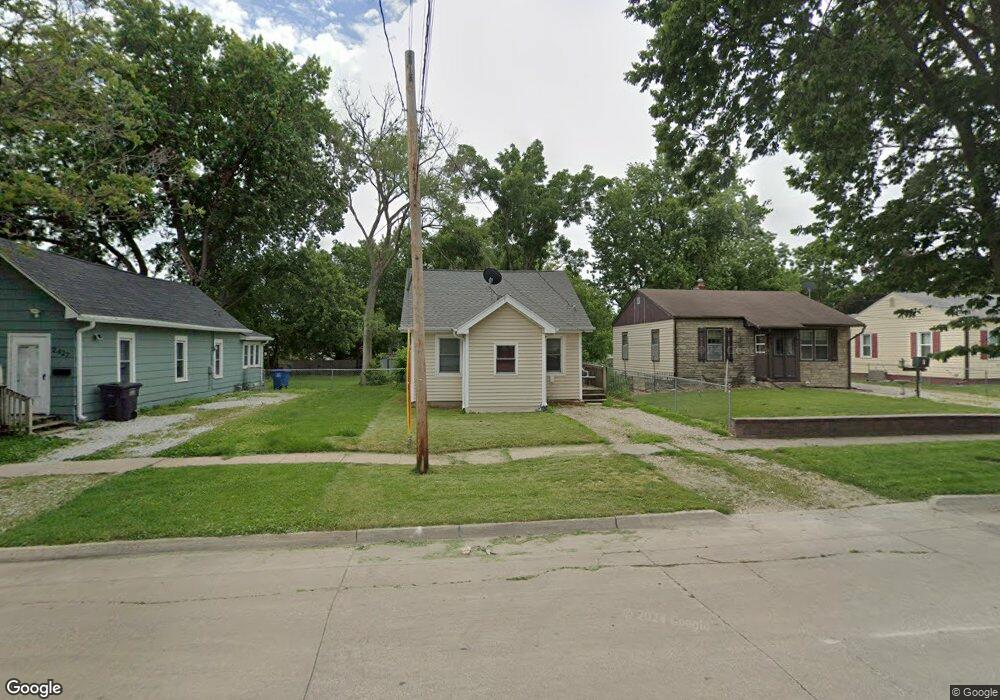 2425 Maple St, Des Moines, IA 50317 - photo 1