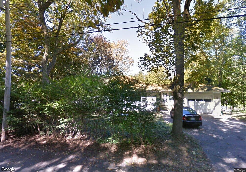 8 Adams Rd, Kittery, ME 03904 - photo 1