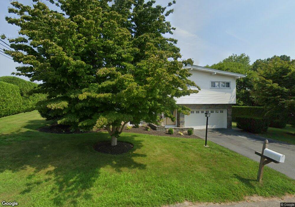 31 Elmview Ave, North Dartmouth, MA 02747 - photo 1