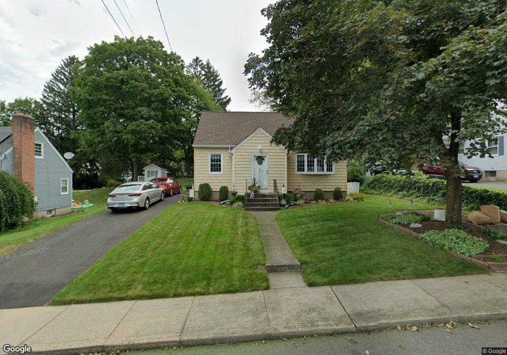 44 Willard Rd, Manchester, CT 06042 - photo 1