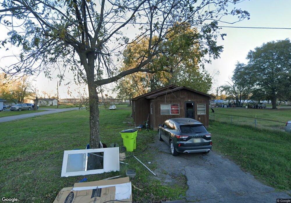 520 N Rose St, Stuttgart, AR 72160 - photo 1