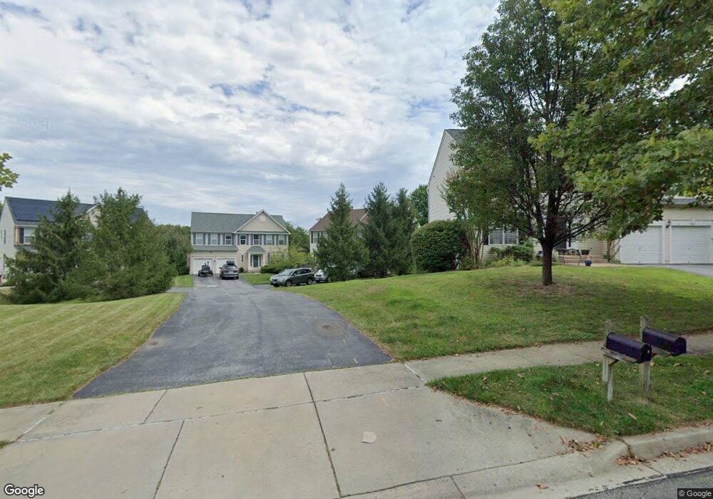 21333 Village Green Cir, Germantown, MD 20876 - photo 1