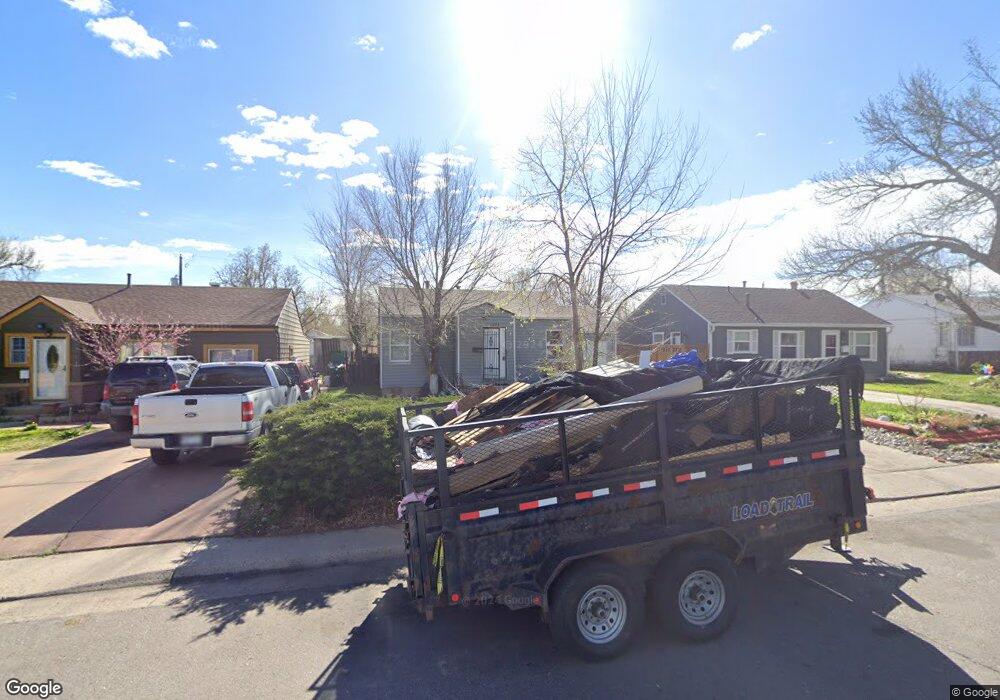 1334 Geneva St, Aurora, CO 80010 - photo 1