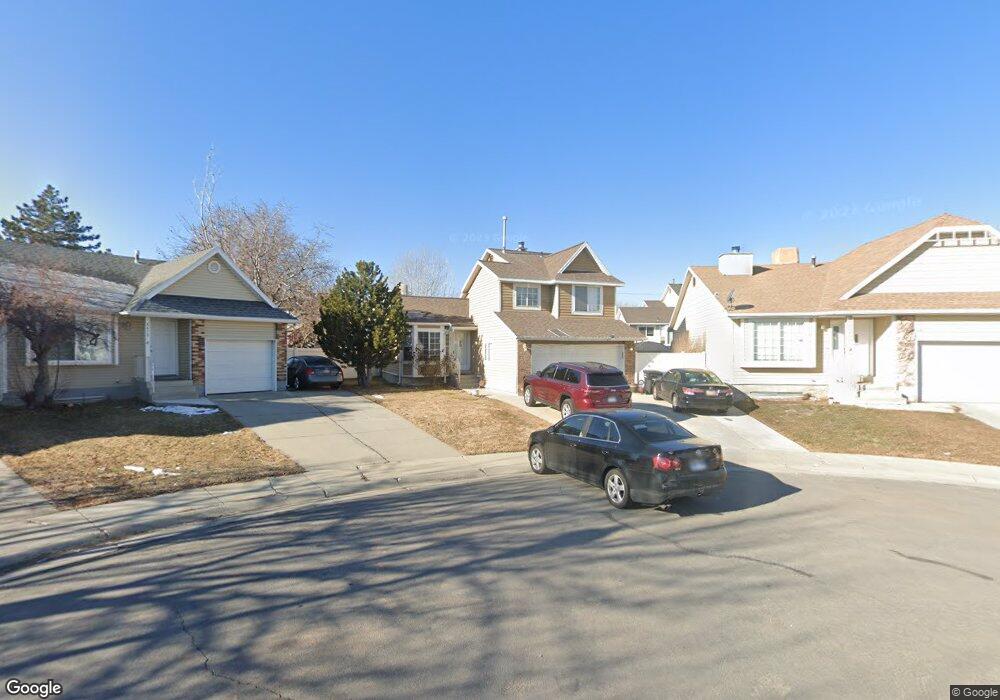 8474 S 3155 W, West Jordan, UT 84088 - photo 1
