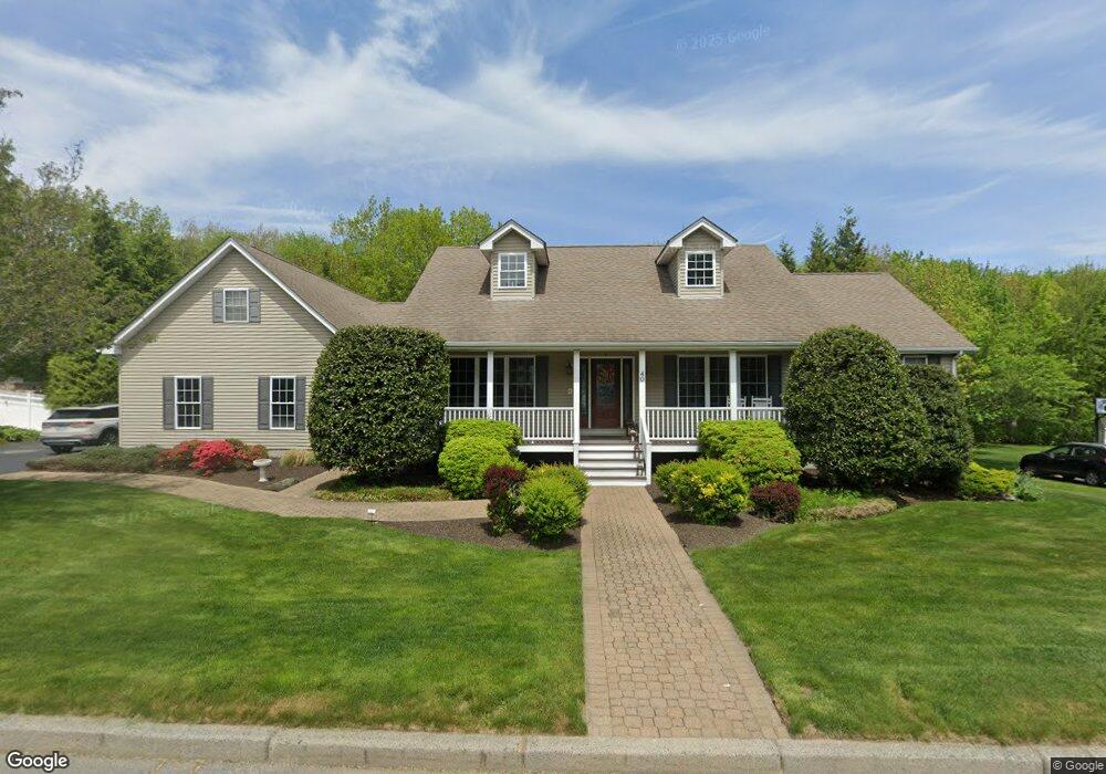 40 Hummingbird Ln, Cranston, RI 02921 - photo 1