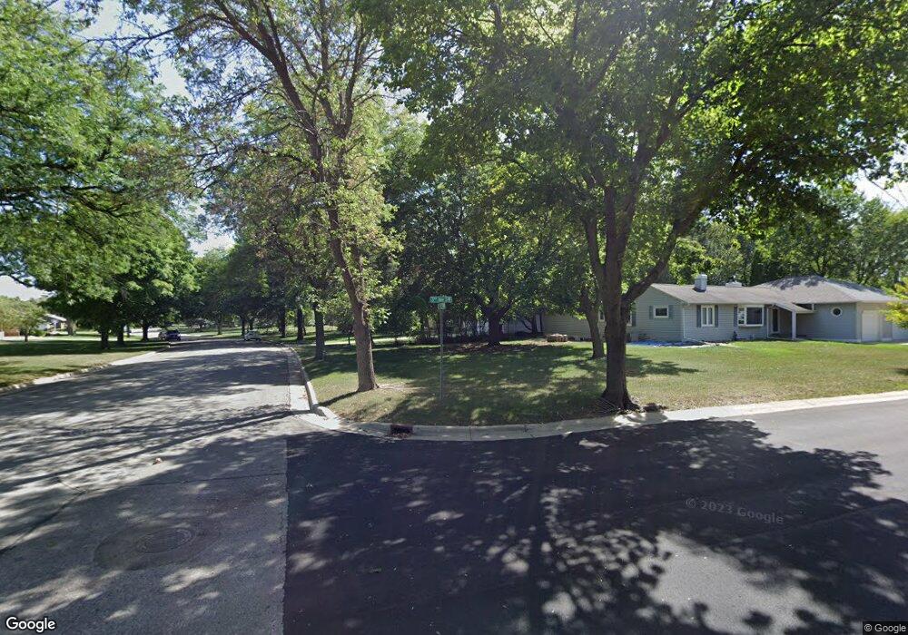 404 20th St SW, Austin, MN 55912 - photo 1