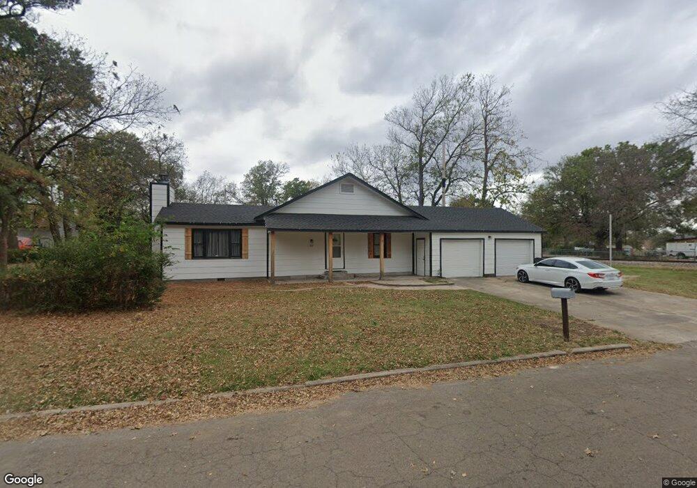 812 N Morton Ave, Okmulgee, OK 74447 - photo 1