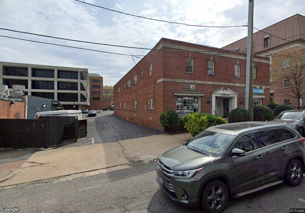 610 Madison St unit 102, Alexandria, VA 22314 - photo 1