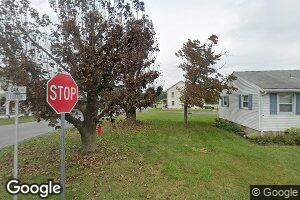 53 Oak Ln, Lebanon, PA 17042