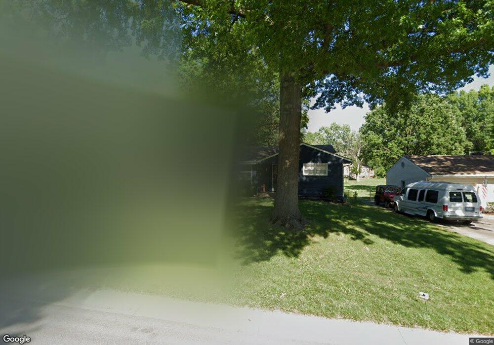 5235 Flint St, Shawnee, KS 66203 - photo 1