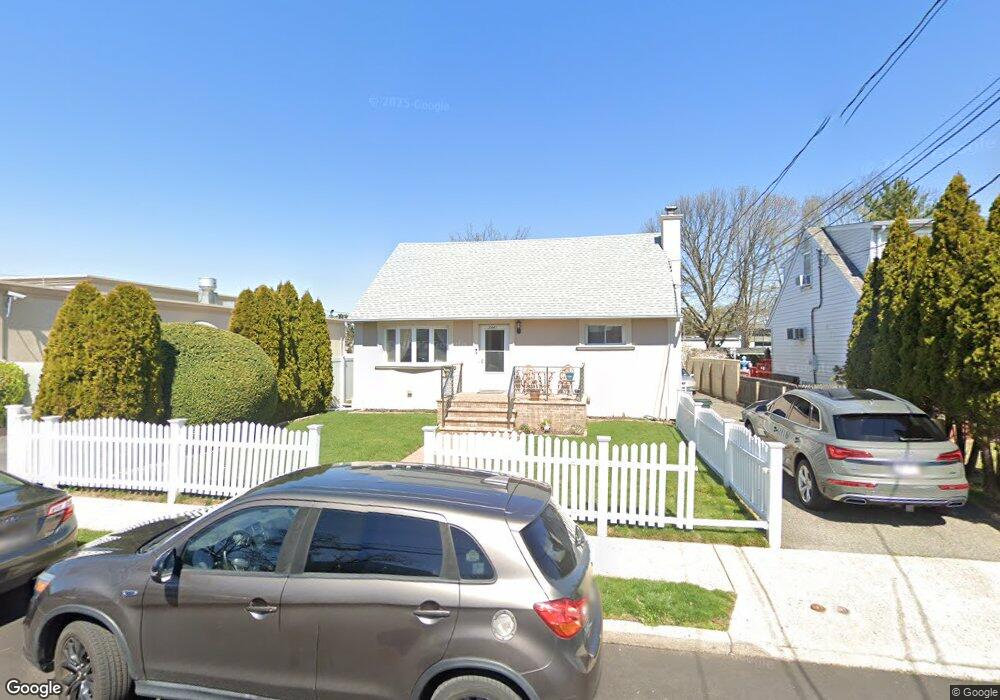 2441 New Place, Bellmore, NY 11710 - photo 1