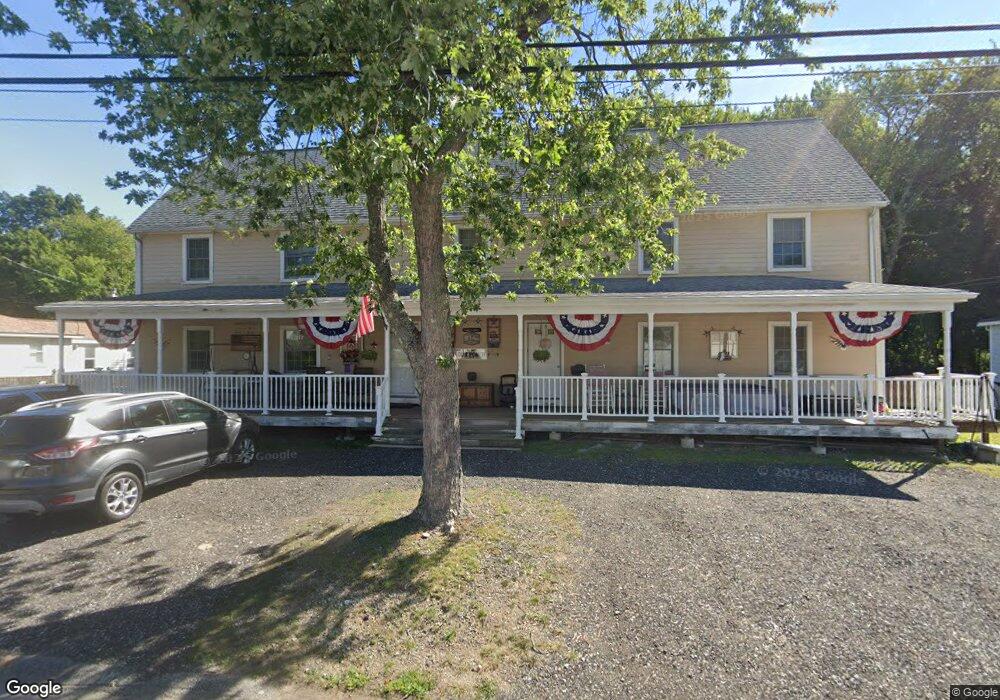 16 Rhodes Cir, Hingham, MA 02043 - photo 1