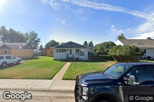 517 5th St SE, Sidney, MT 59270
