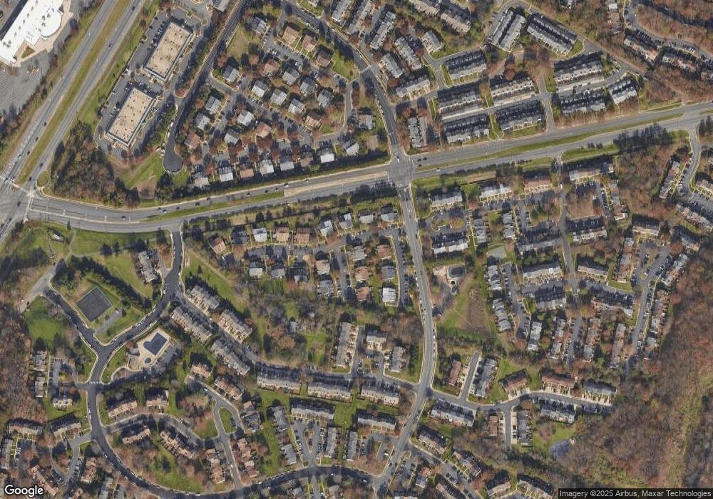 14007B Grumble Jones Ct, Centreville, VA 20121 - photo 1