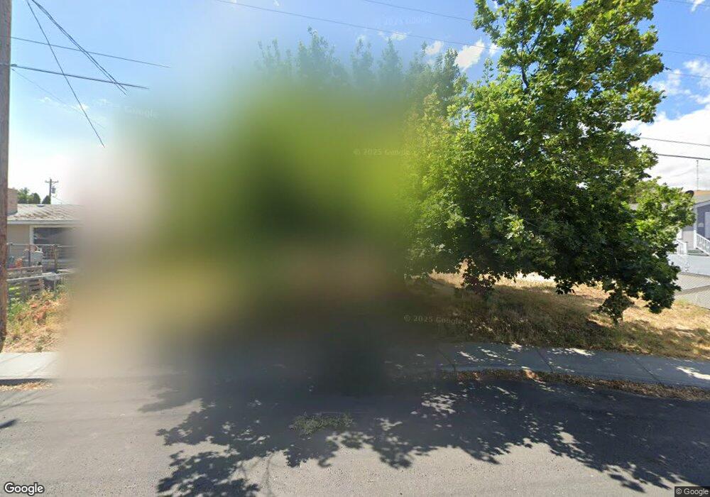 170 Quaid St, Heppner, OR 97836 - photo 1