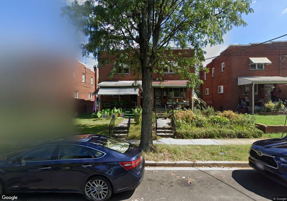 72 55th St SE, Washington, DC 20019 - photo 1