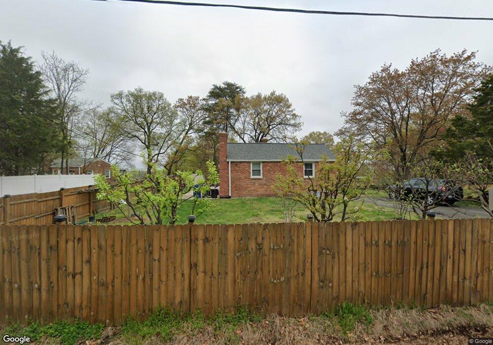 5736 N Kings Hwy, Alexandria, VA 22303 - photo 1