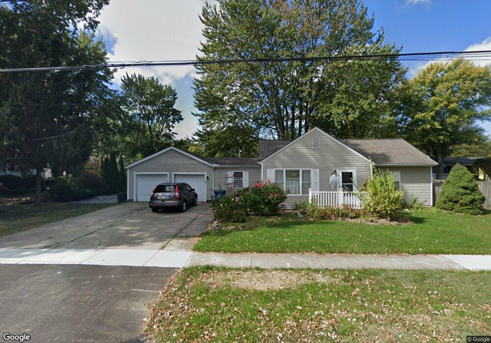 762 Alameda Ave, Sheffield Lake, OH 44054 - photo 1