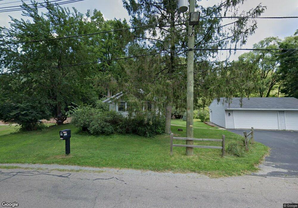 737 Platt St, Niles, MI 49120 - photo 1