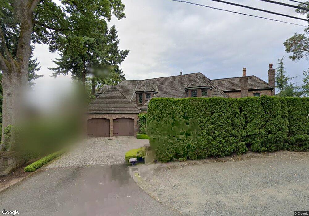 4725 W Mercer Way, Mercer Island, WA 98040 - photo 1