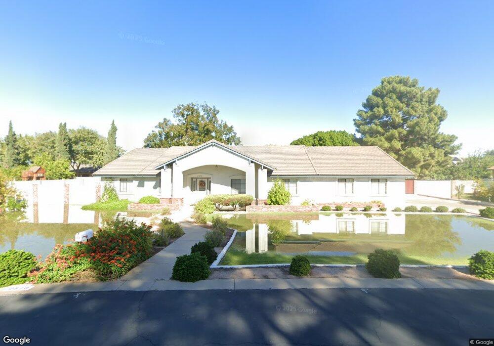 2518 E Florian Cir, Mesa, AZ 85204 - photo 1