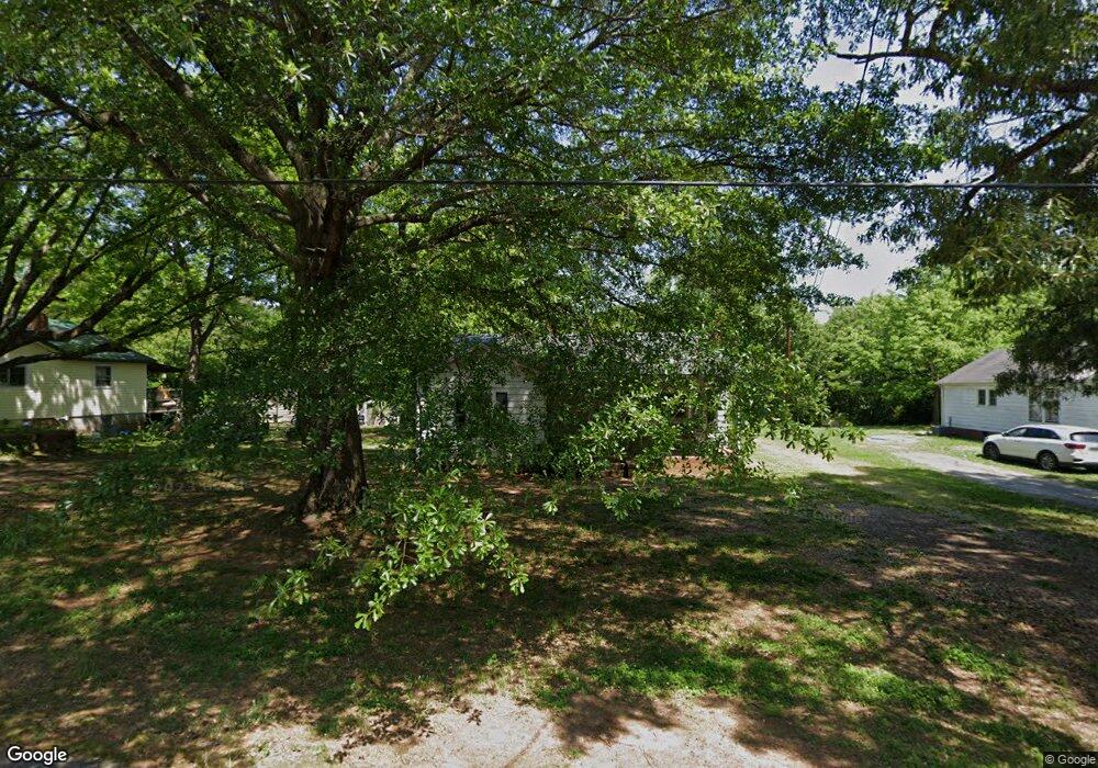 509 26th St SW, Hickory, NC 28602 - photo 1