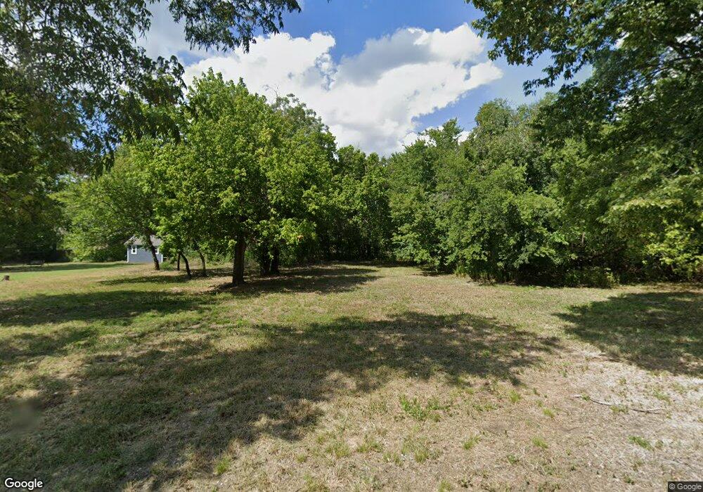 529 E Pacific St, Sherman, TX 75090 - photo 1