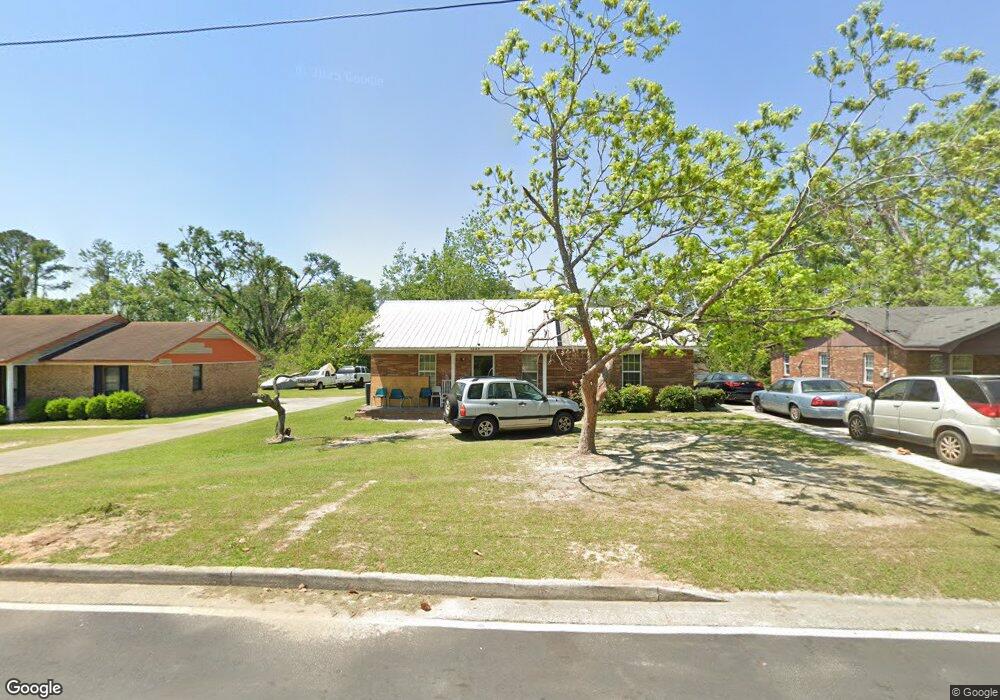 1507 Wynn Ave, Douglas, GA 31533 - photo 1