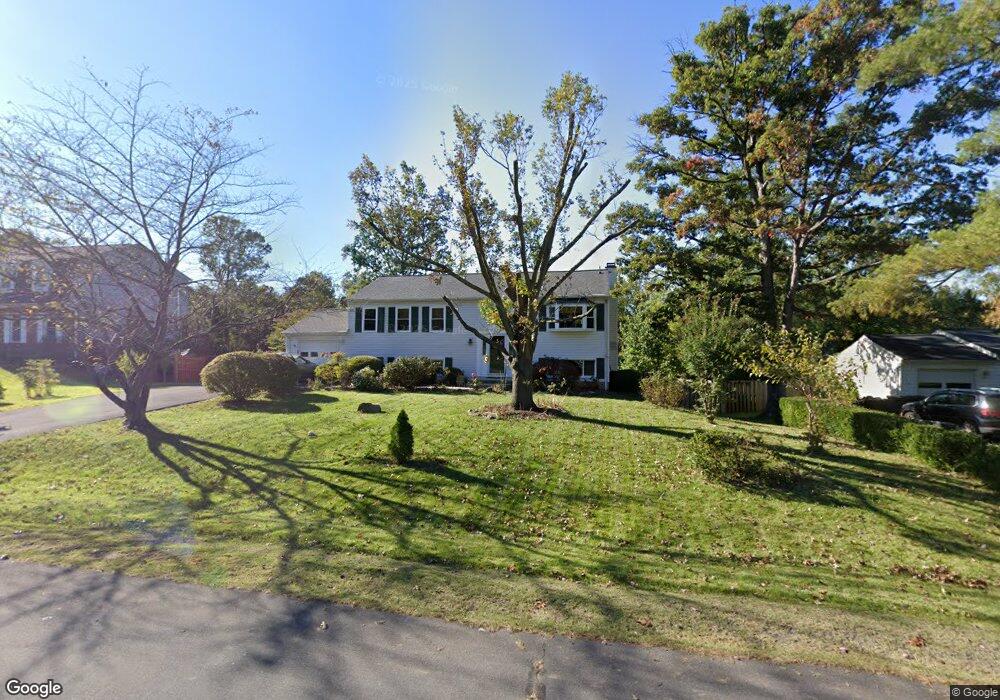 2324 Archdale Rd, Reston, VA 20191 - photo 1