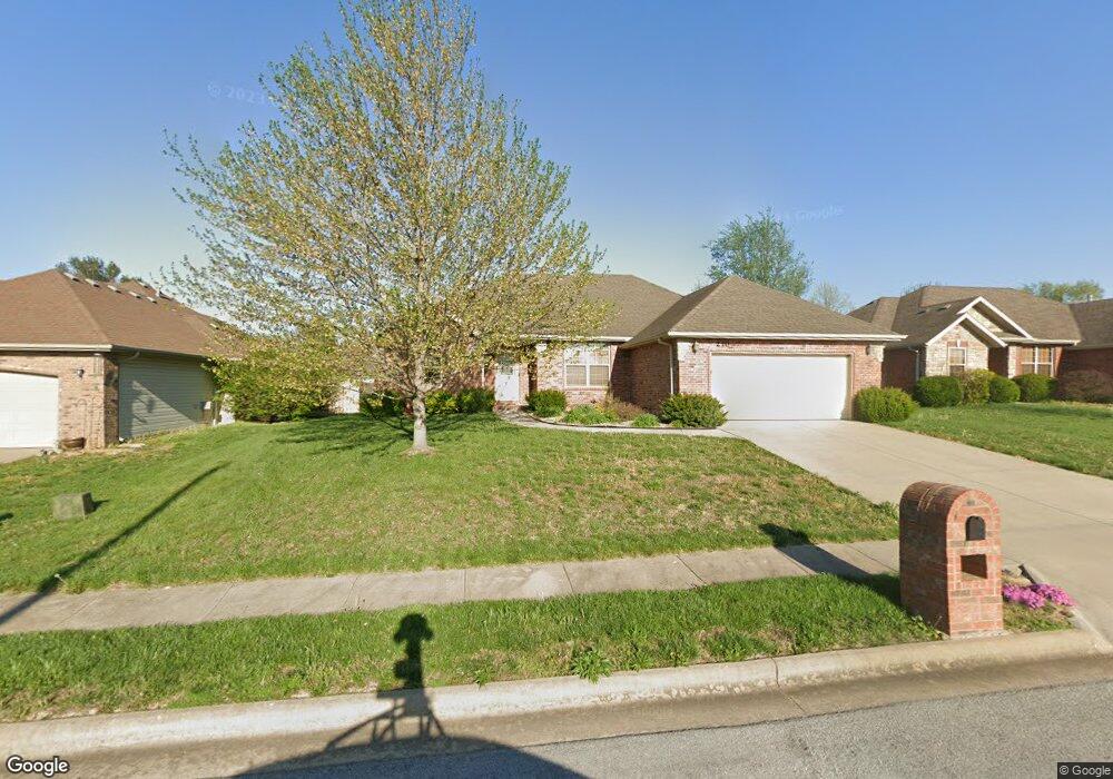 210 N Leeann Dr, Nixa, MO 65714 - photo 1