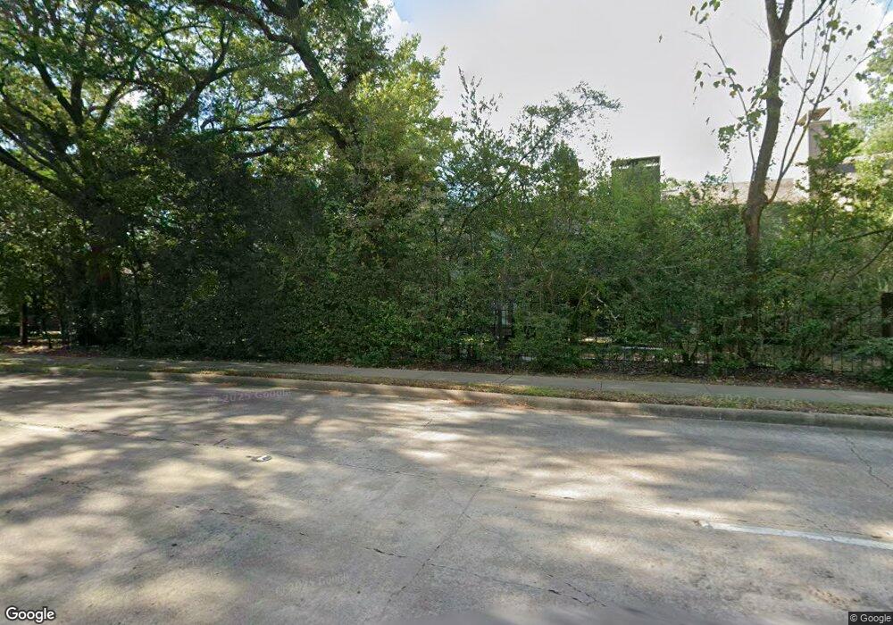 210 Sugarberry Cir, Houston, TX 77024 - photo 1