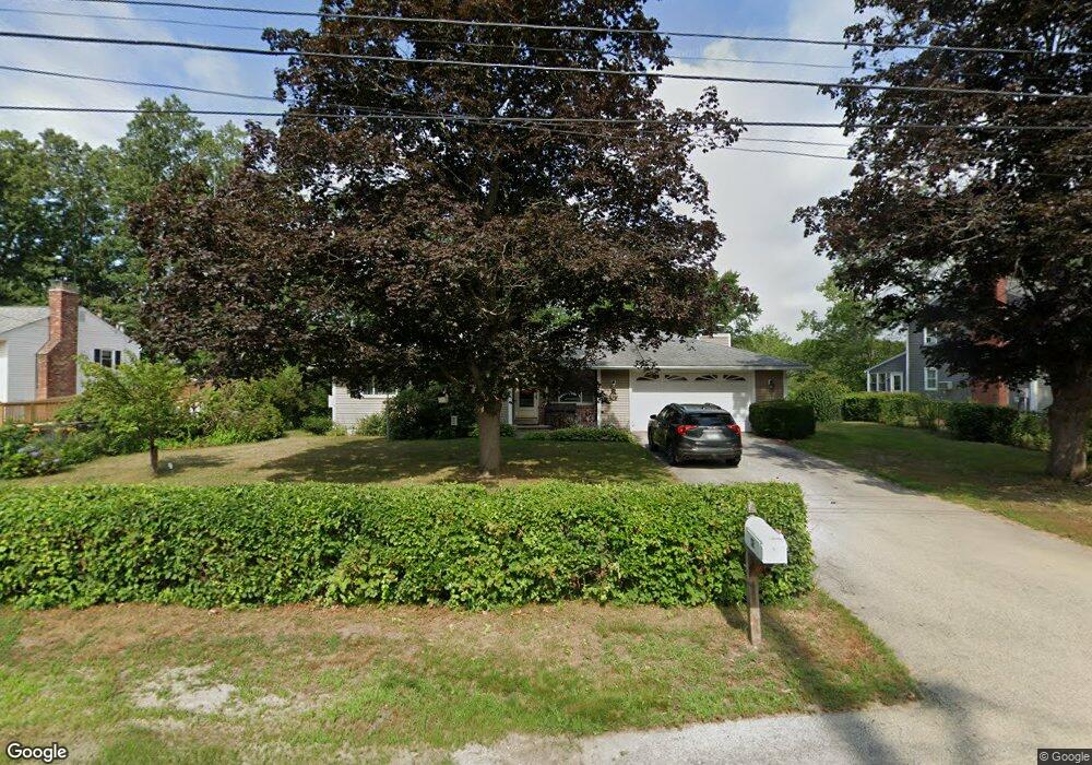 12 Radcliffe Dr, Hudson, NH 03051 - photo 1