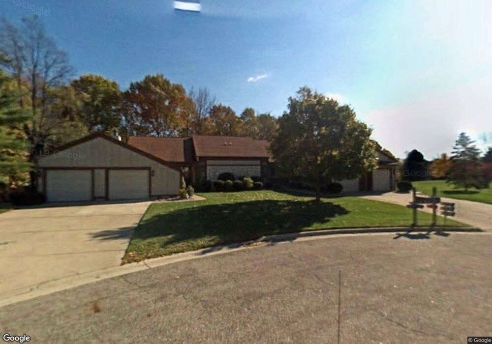 7111 Medallion Dr unit 21, Lansing, MI 48917 - photo 1