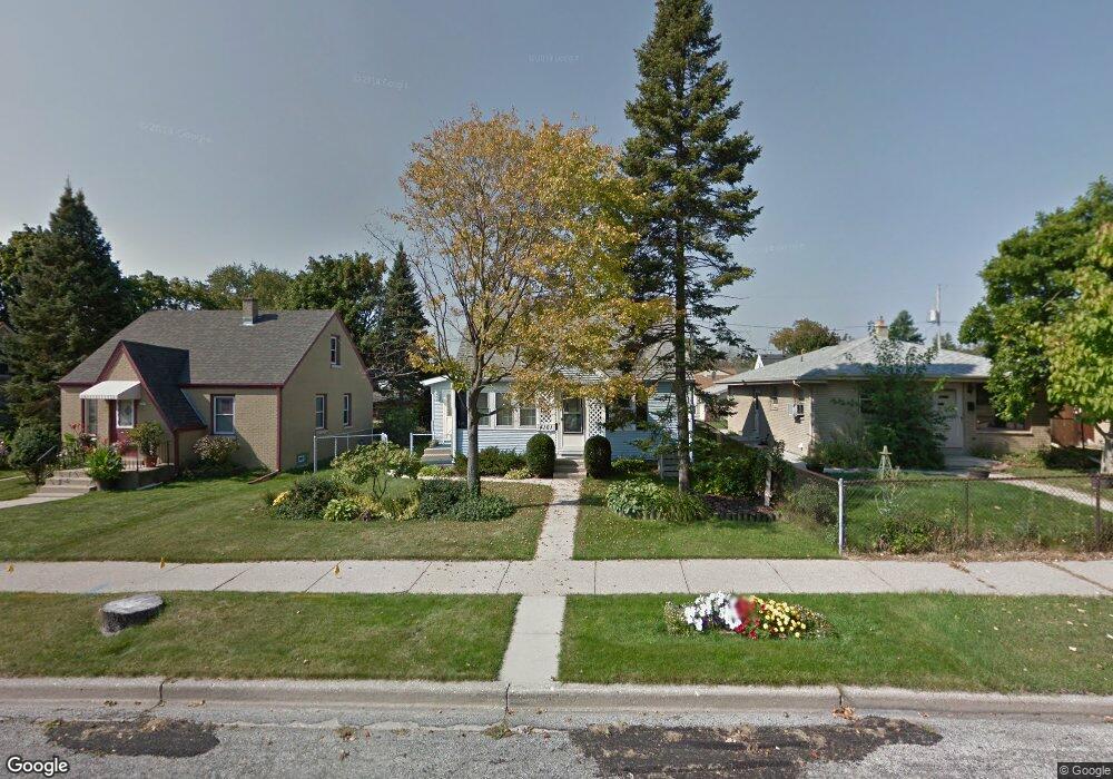 4161 S 5th St, Milwaukee, WI 53207 - photo 1