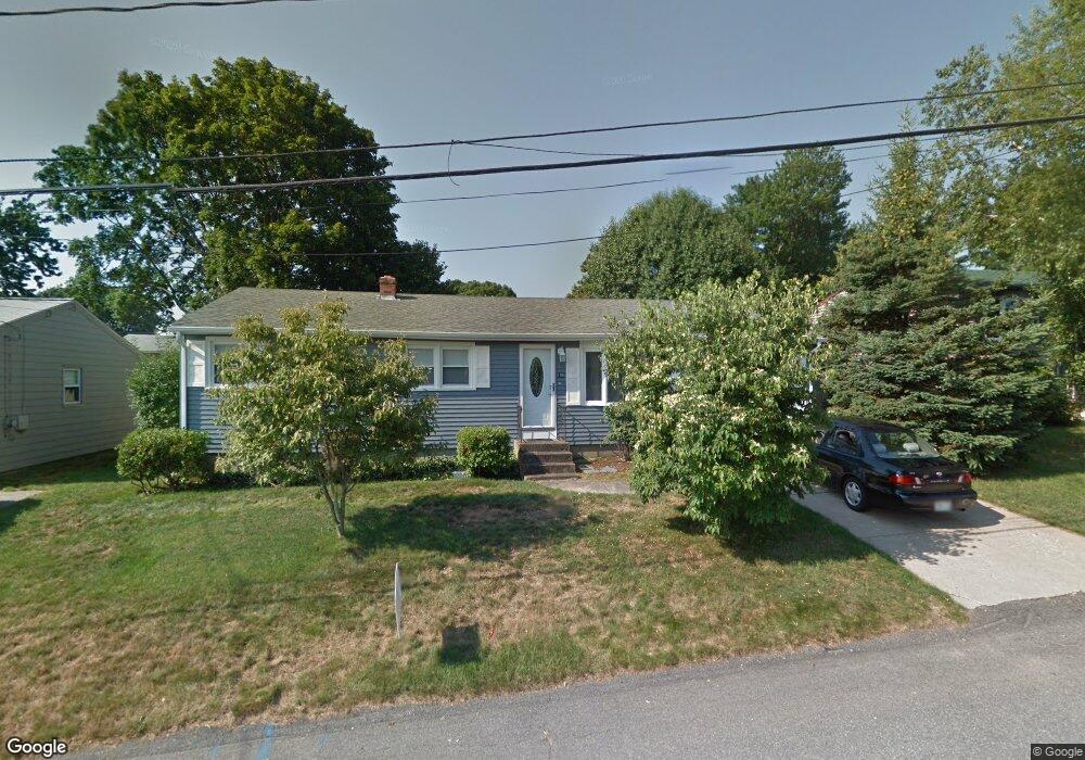 106 Hazelton St, Cranston, RI 02920 - photo 1