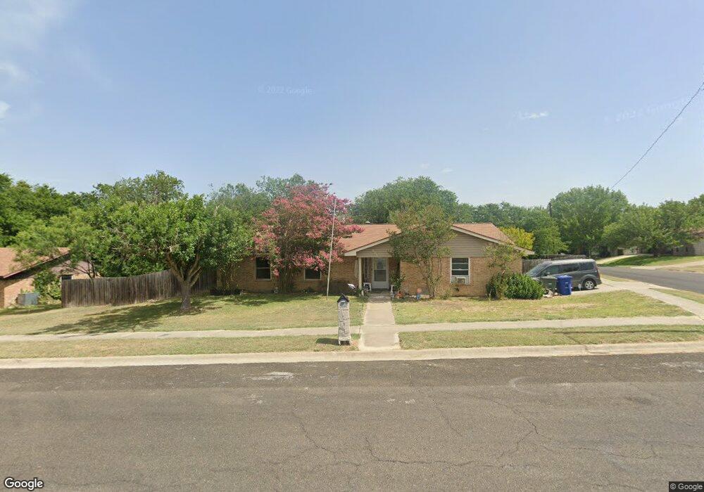 925 Deorsam Dr, Copperas Cove, TX 76522 - photo 1