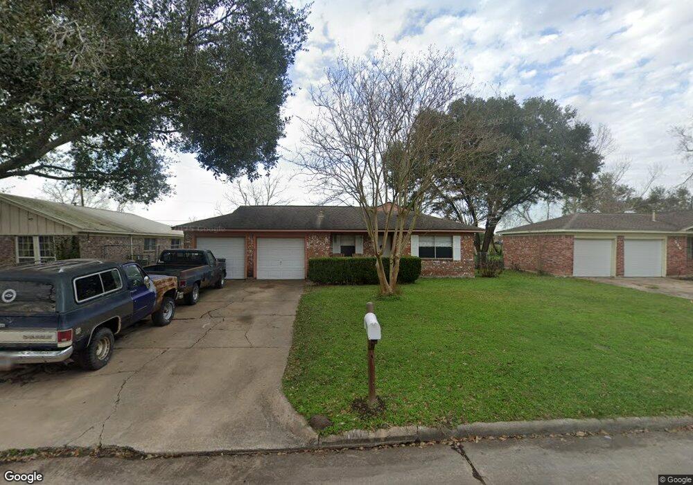 504 Linda Ln, Alvin, TX 77511 - photo 1