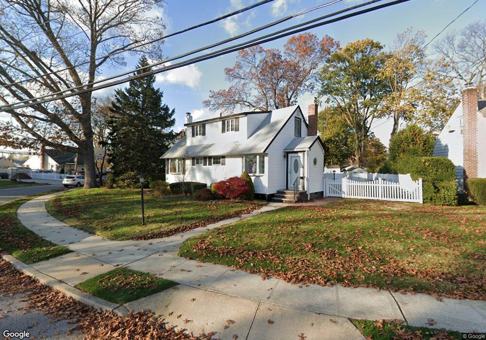 351 Mildred St, Oceanside, NY 11572 - photo 1