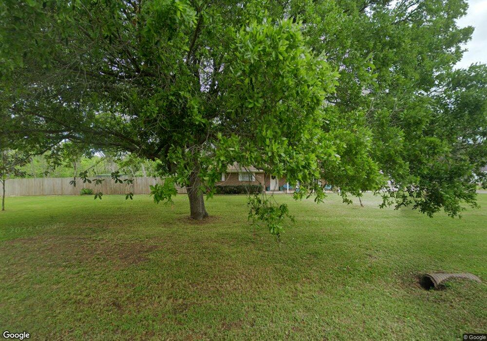 396 Brazos Dr, Bay City, TX 77414 - photo 1