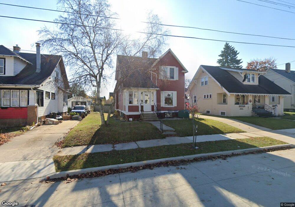 1713 24th St, Two Rivers, WI 54241 - photo 1