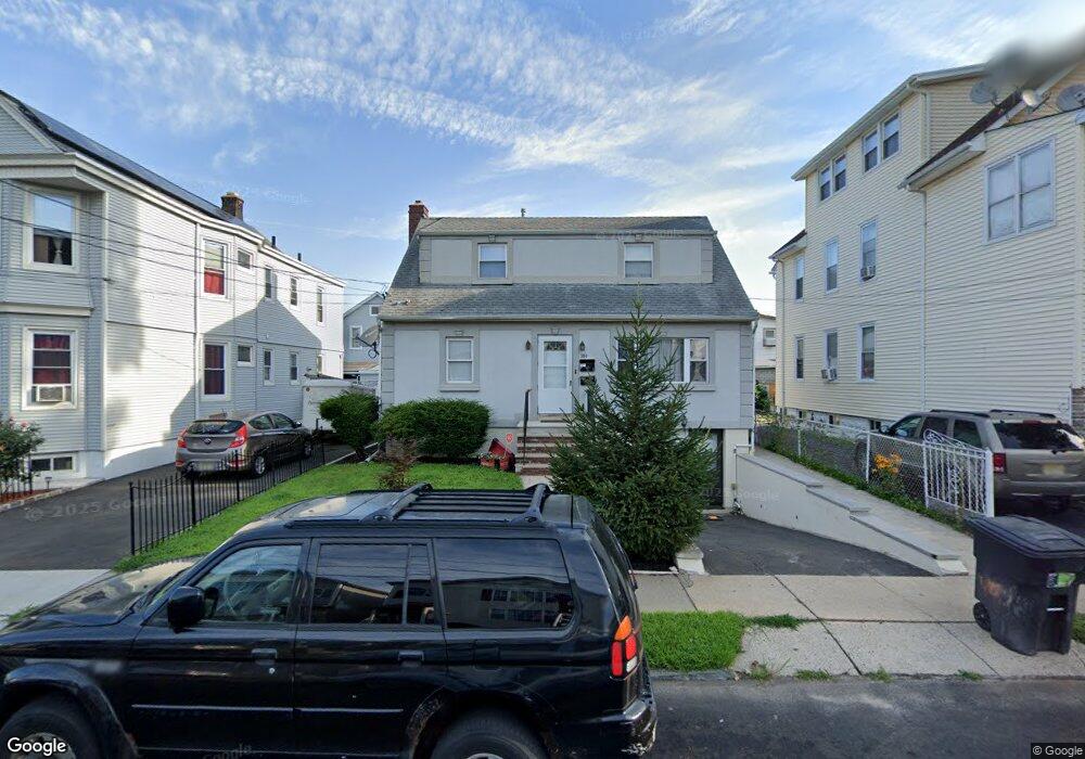 389 Princeton Ave, Hillside, NJ 07205 - photo 1