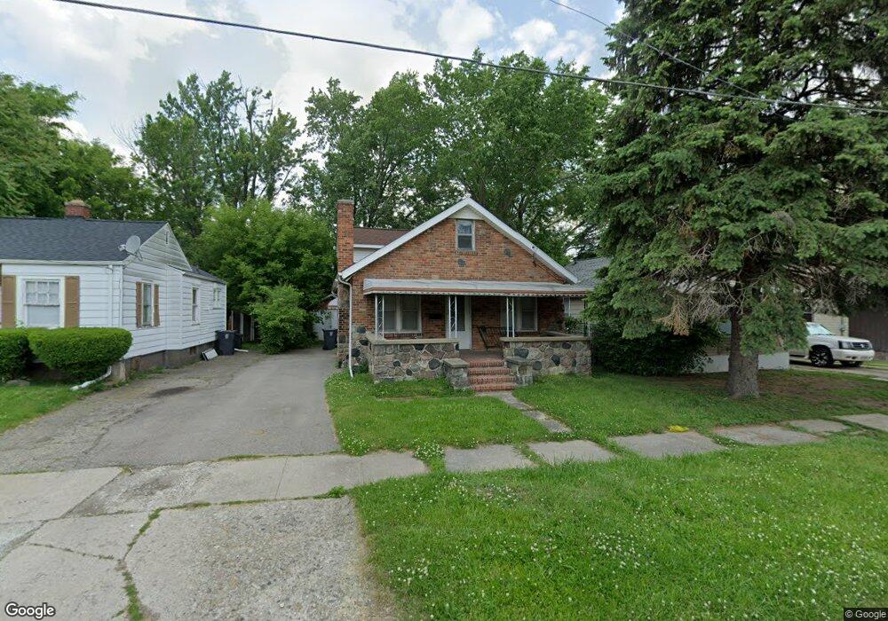 2726 Reynolds St, Flint, MI 48503 - photo 1