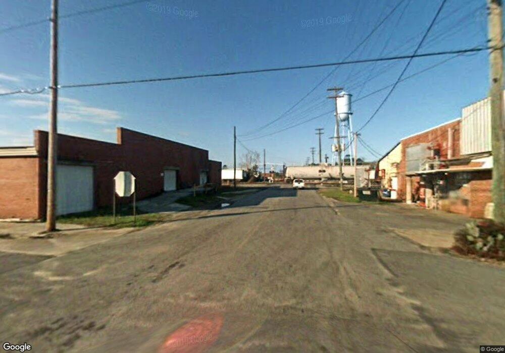 201 N Burwell Ave, Adel, GA 31620 - photo 1