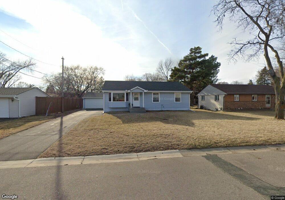 9515 Nathan Ln N, Maple Grove, MN 55369 - photo 1