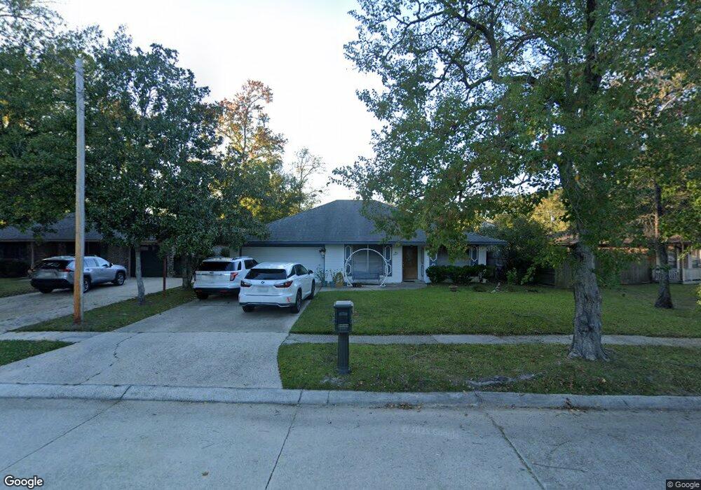 1011 Belvedere Dr, Slidell, LA 70458 - photo 1