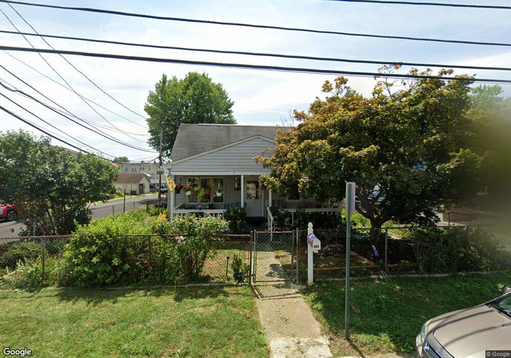 900 Lawnton Terrace, Glenolden, PA 19036 - photo 1