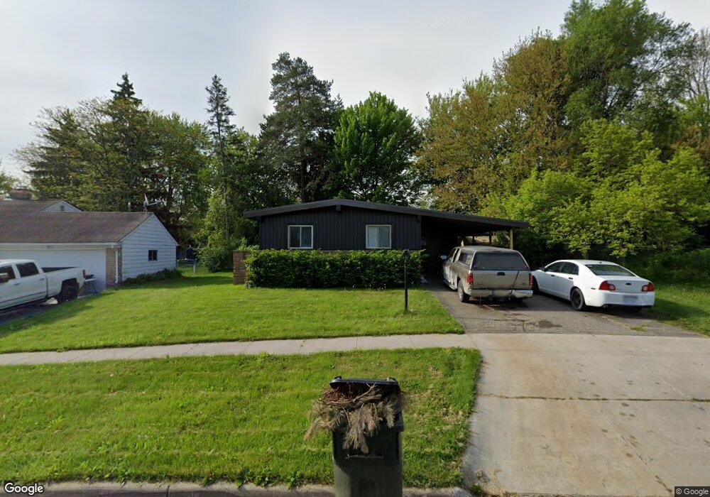 510 Mark Dr, Flushing, MI 48433 - photo 1