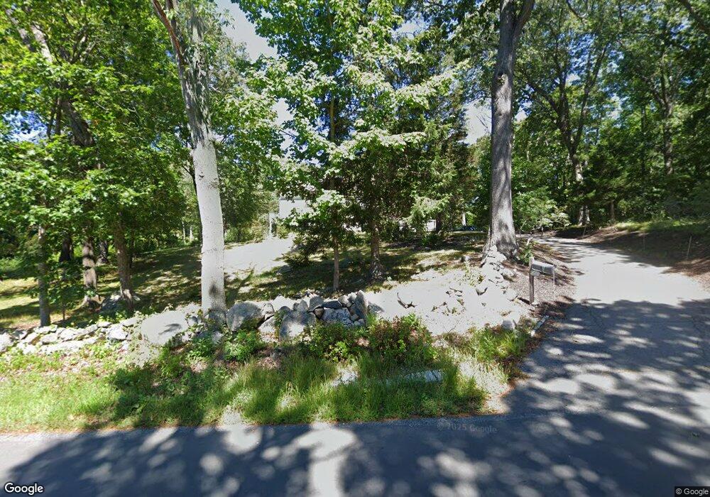 152 Leavitt St, Hingham, MA 02043 - photo 1