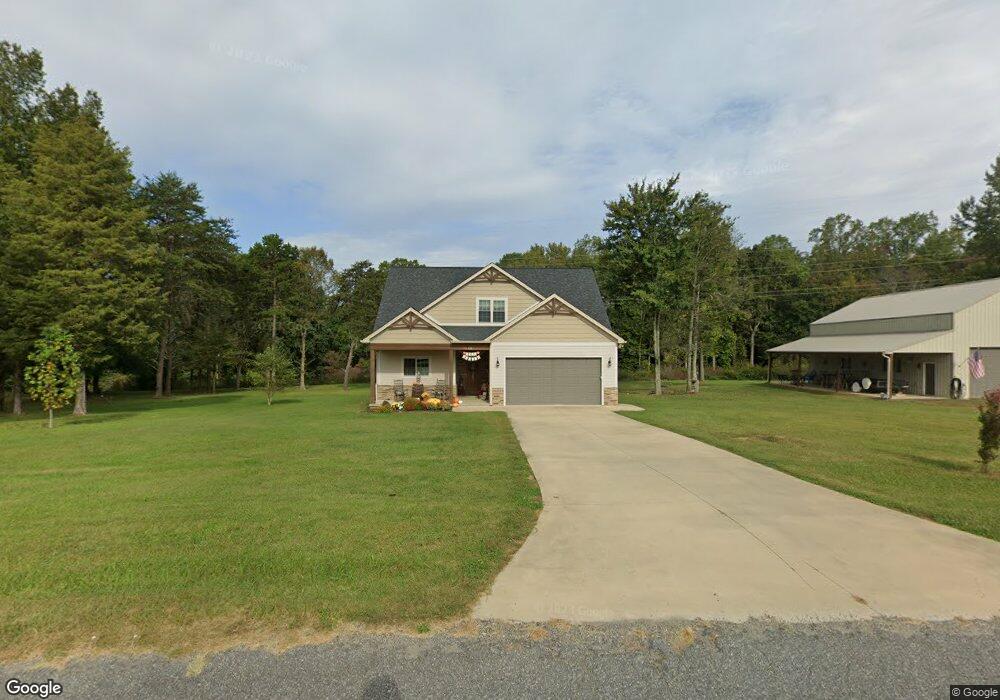 124 Skyland Dr unit 4, Statesville, NC 28625 - photo 1